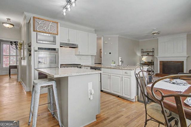 325 Camber Woods Court, Roswell, GA 30076