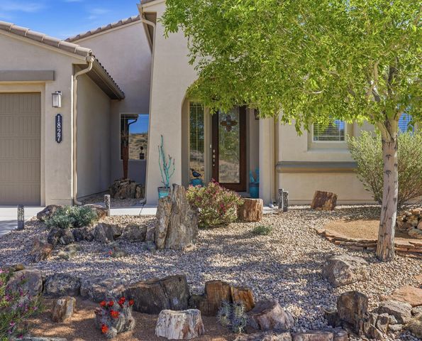 1827 Truchas Peak Trail NE, Rio Rancho, NM 87144