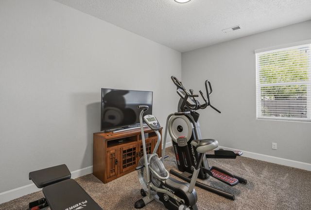 1827 Truchas Peak Trail NE, Rio Rancho, NM 87144