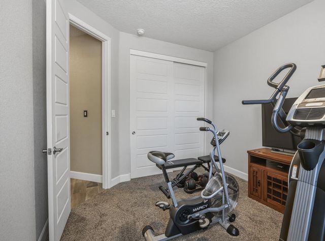 1827 Truchas Peak Trail NE, Rio Rancho, NM 87144