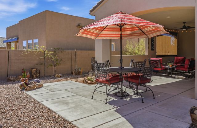 1827 Truchas Peak Trail NE, Rio Rancho, NM 87144