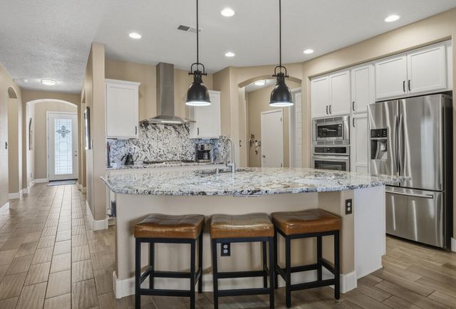 1827 Truchas Peak Trail NE, Rio Rancho, NM 87144