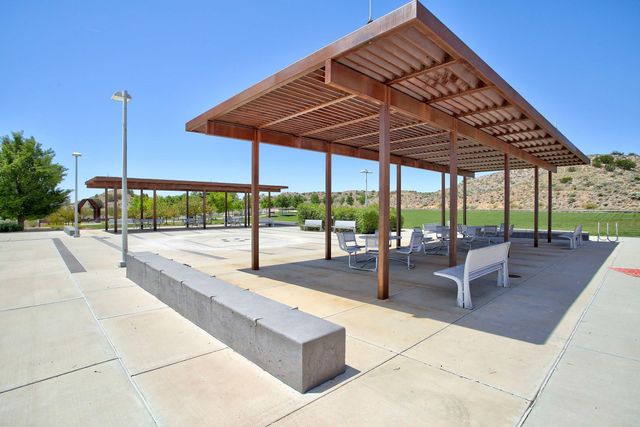 1827 Truchas Peak Trail NE, Rio Rancho, NM 87144