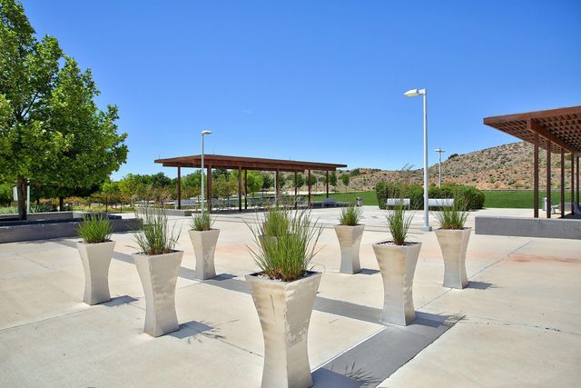 1827 Truchas Peak Trail NE, Rio Rancho, NM 87144
