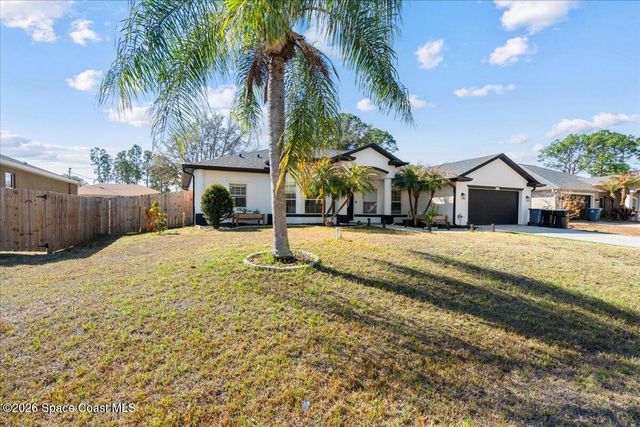 356 Olster Street SW, Palm Bay, FL 32908