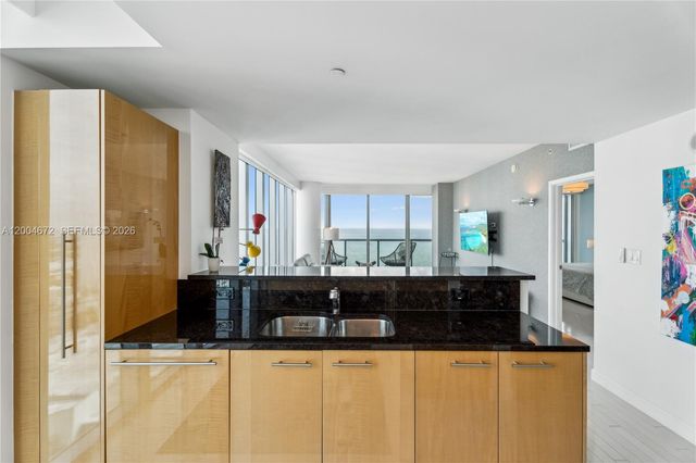 6799 Collins Avenue 1602, Miami Beach, FL 33141