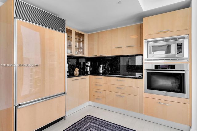 6799 Collins Avenue 1602, Miami Beach, FL 33141