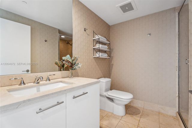 6799 Collins Avenue 1602, Miami Beach, FL 33141