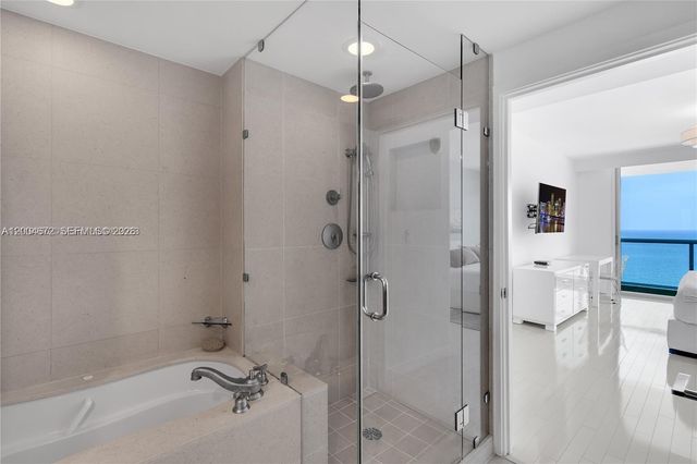6799 Collins Avenue 1602, Miami Beach, FL 33141