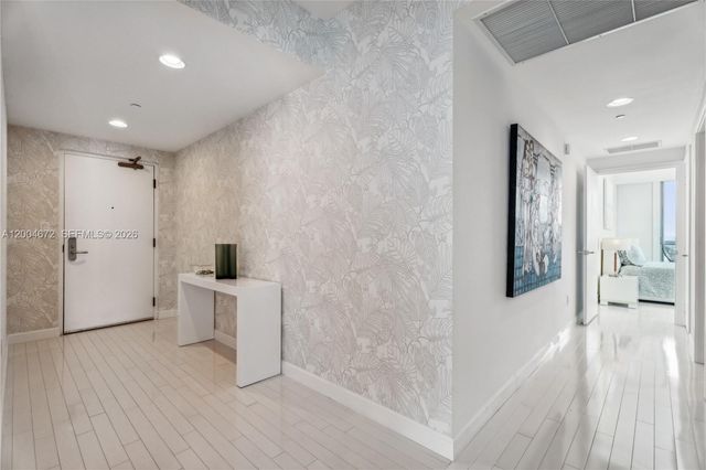 6799 Collins Avenue 1602, Miami Beach, FL 33141