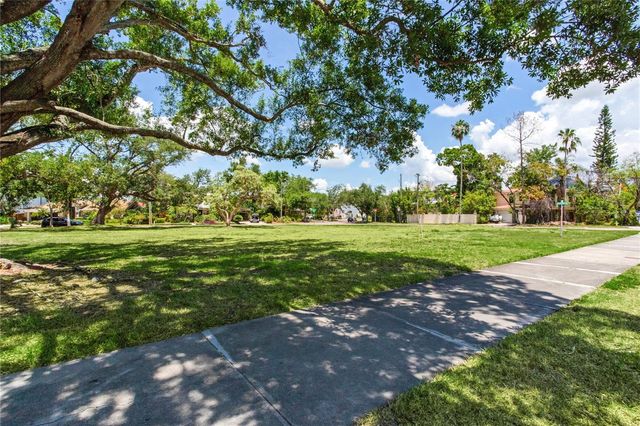 116 W DAVIS BOULEVARD, Tampa, FL 33606