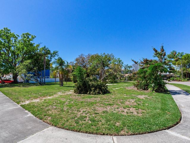 116 W DAVIS BOULEVARD, Tampa, FL 33606