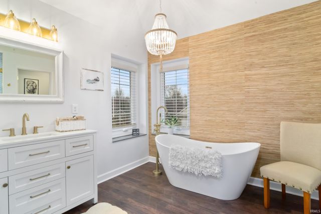 10411 Devon Court, Newburgh, IN 47630