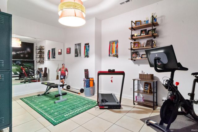 10411 Devon Court, Newburgh, IN 47630