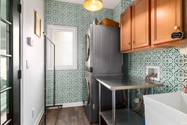 10411 Devon Court, Newburgh, IN 47630