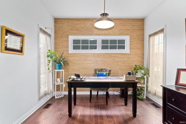 10411 Devon Court, Newburgh, IN 47630