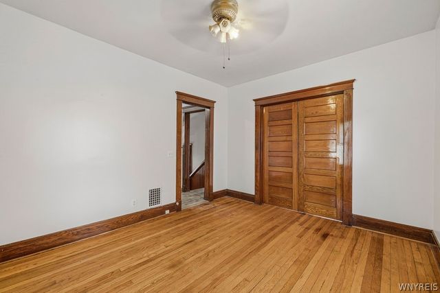 1343 Kenmore Ave, Tonawanda, NY 14217