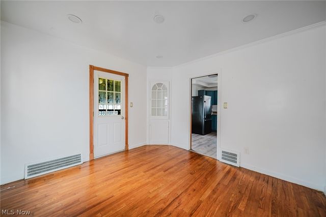 18400 Maple Heights Boulevard, Maple Heights, OH 44137