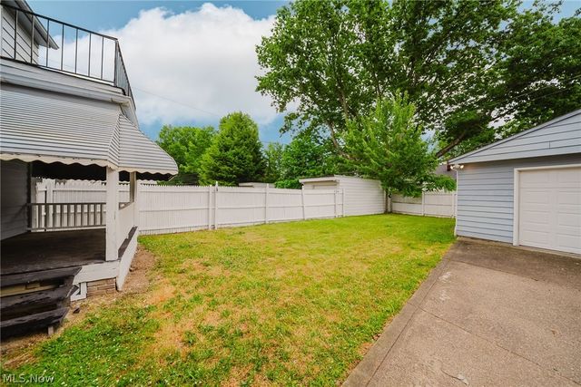 18400 Maple Heights Boulevard, Maple Heights, OH 44137