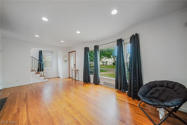 18400 Maple Heights Boulevard, Maple Heights, OH 44137