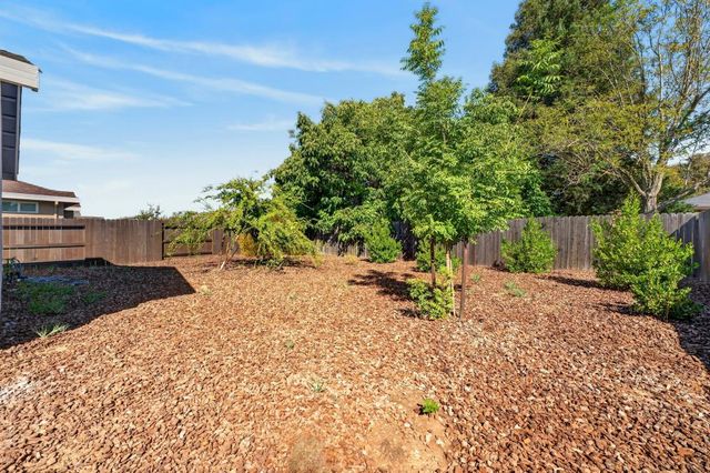 551 Fox Hunt Way, Rio Linda, CA 95673