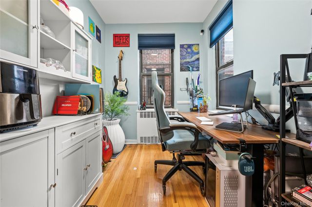 67-35 Yellowstone Boulevard 6A, Forest Hills, NY 11375