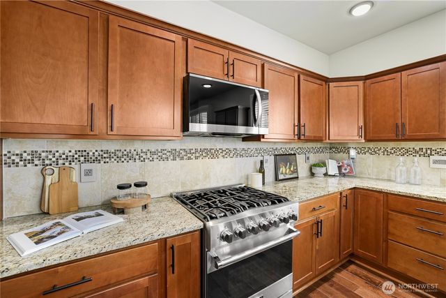 10828 99th Avenue Ct SW, Lakewood, WA 98498