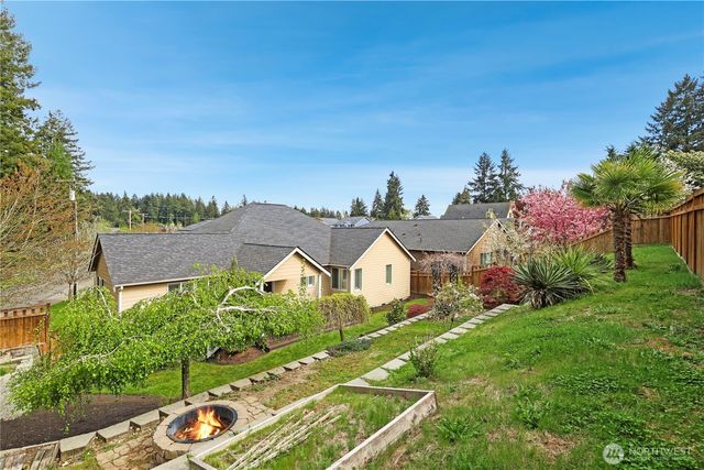 10828 99th Avenue Ct SW, Lakewood, WA 98498