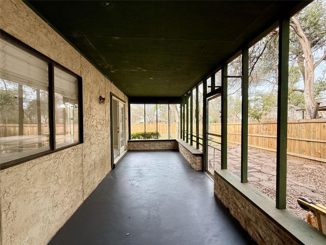 9510 Newberry DR, Austin, TX 78729