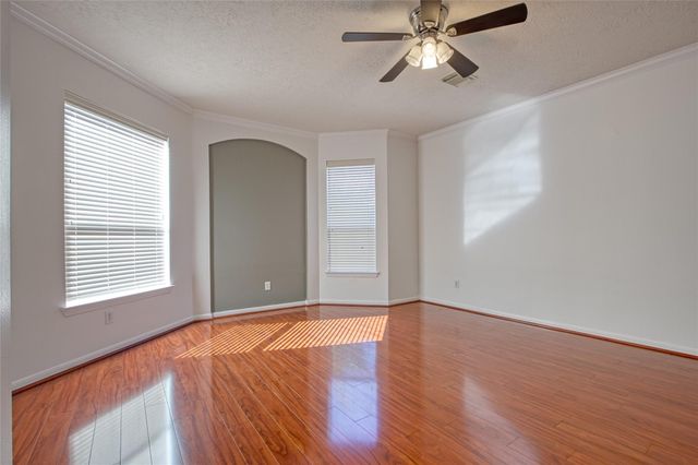 2631 Aztec Court, League City, TX 77573