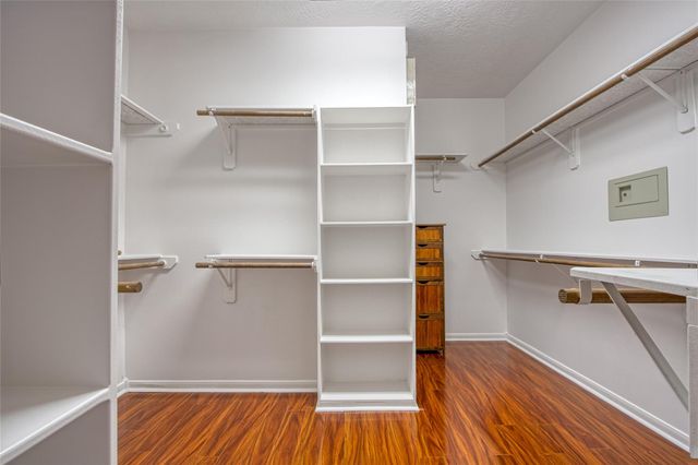 2631 Aztec Court, League City, TX 77573