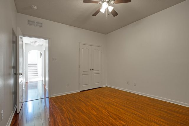 2631 Aztec Court, League City, TX 77573