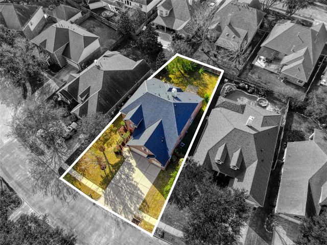 2631 Aztec Court, League City, TX 77573