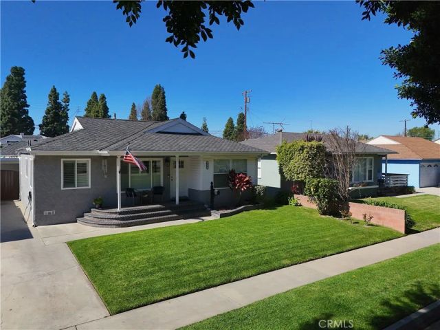 4527 Woodruff, Lakewood, CA 90713