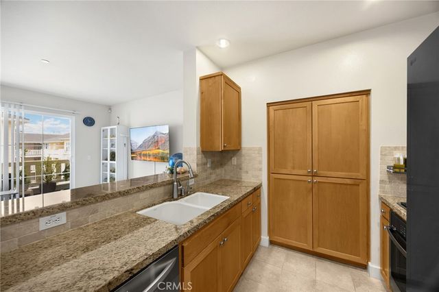 2367 Jefferson 312, Torrance, CA 90501
