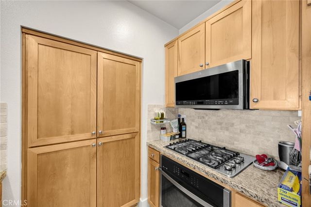 2367 Jefferson 312, Torrance, CA 90501