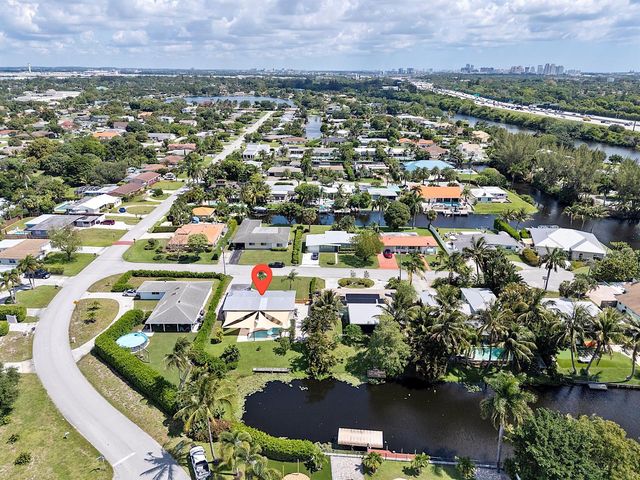 1510 Carandis Circle, Lake Clarke Shores, FL 33406