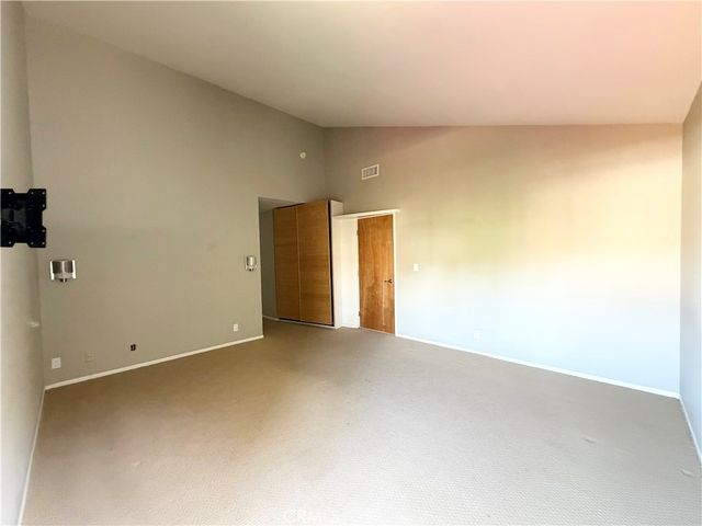 4891 Tamarack, Irvine, CA 92612