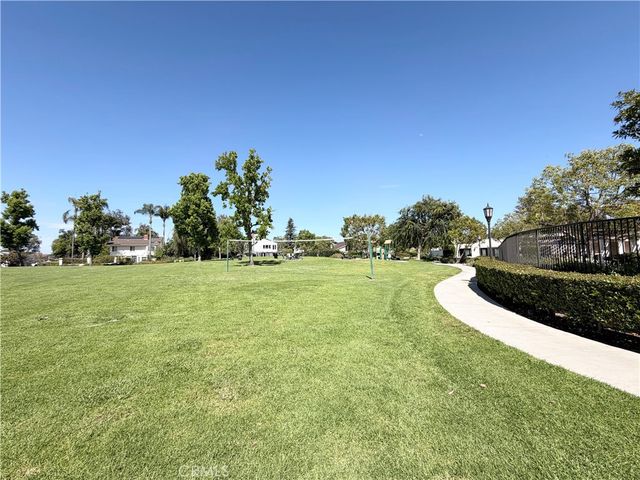 4891 Tamarack, Irvine, CA 92612