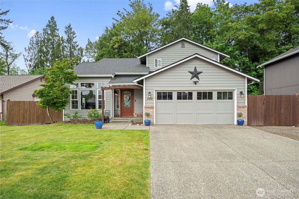 20108 44th Drive NE, Arlington, WA 98223