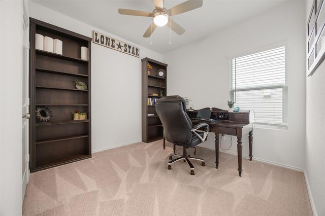 257 Muscovy DR, Kyle, TX 78640