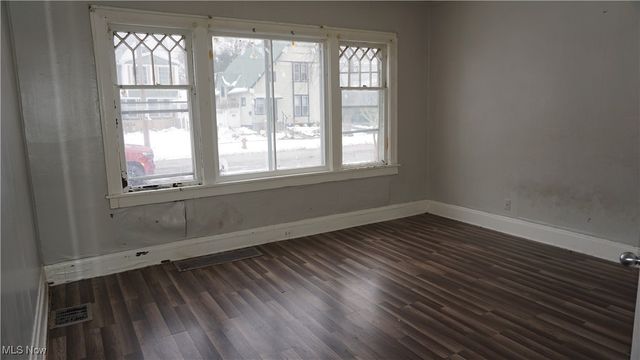 3803 W 34th Street, Cleveland, OH 44109