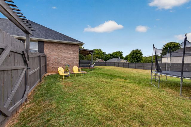 221 Pheasant, Willard, MO 65781