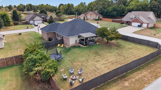 221 Pheasant, Willard, MO 65781
