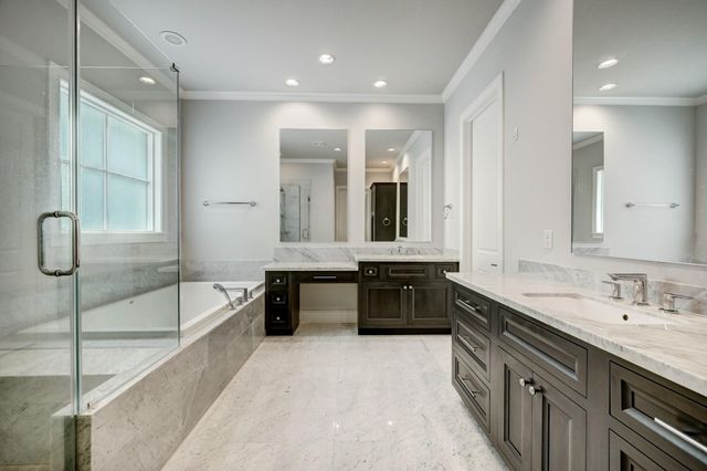 6103 Alexandra Grove Place, Houston, TX 77055
