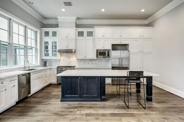 6103 Alexandra Grove Place, Houston, TX 77055