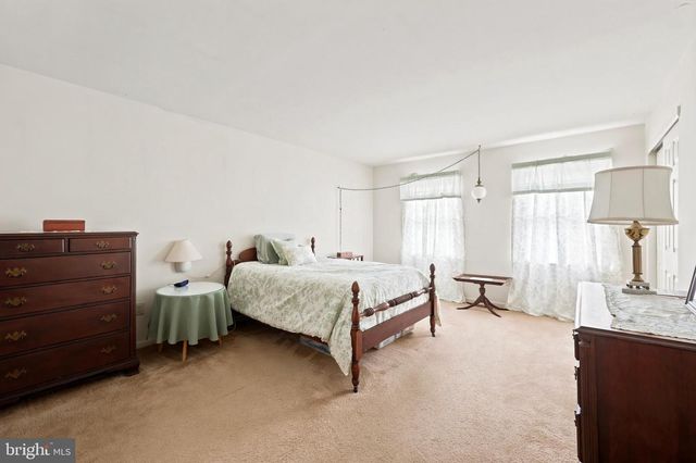 118 FOX HUNT DR, Souderton, PA 18964