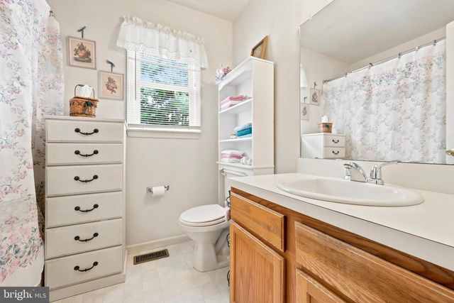 118 FOX HUNT DR, Souderton, PA 18964