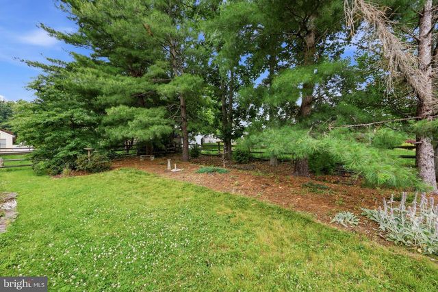 118 FOX HUNT DR, Souderton, PA 18964