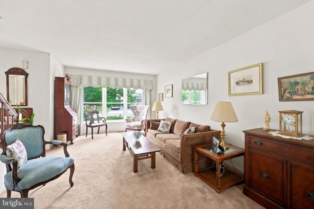 118 FOX HUNT DR, Souderton, PA 18964